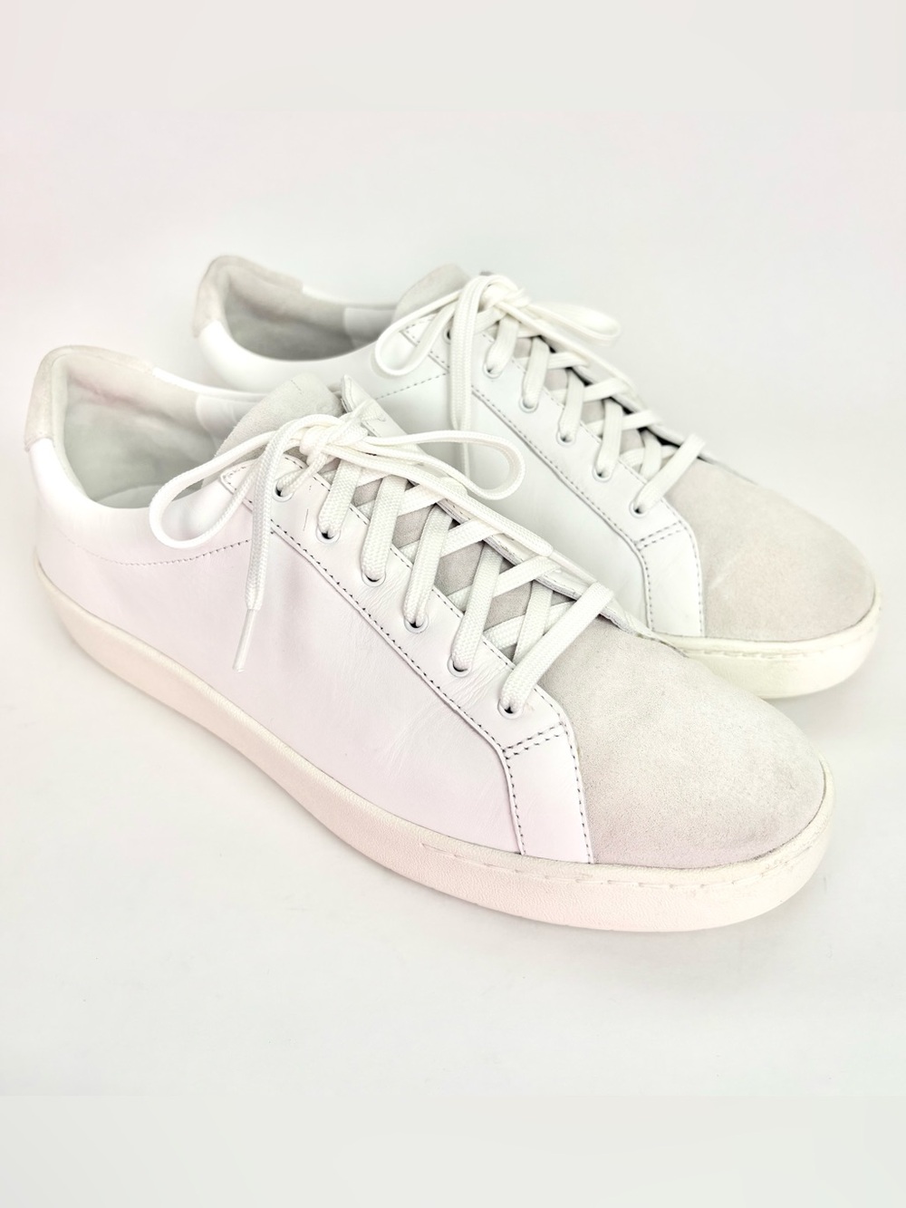 Vince Janna Sneakers (Size 7.5/37.5)
